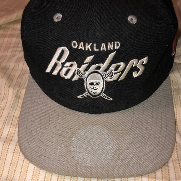 Mitchell & Ness Raiders SnapBack Hat - Picture 2 of 5